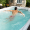 * Spa de nage